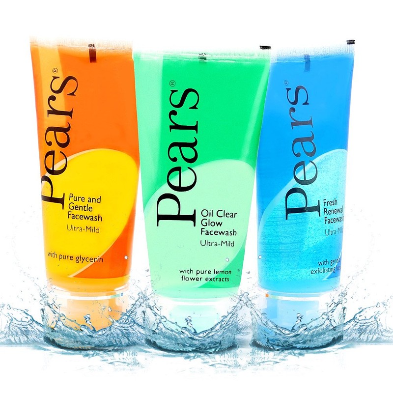 Pears Oil Clear Glow Face Wash, 60gm