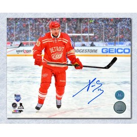 Pavel Datsyuk Signed Detroit Hockey 2014 Winter Classic 8x10 Photo