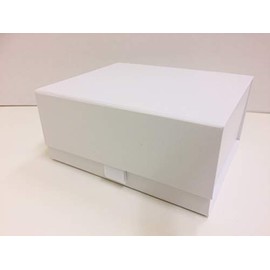 Aromabar Luxury White Magnetic Gift Box with Ribbon Tab Small Wedding Bridesmaid Bride Baby Keepsake Size 12 x 14 x 6.5cm