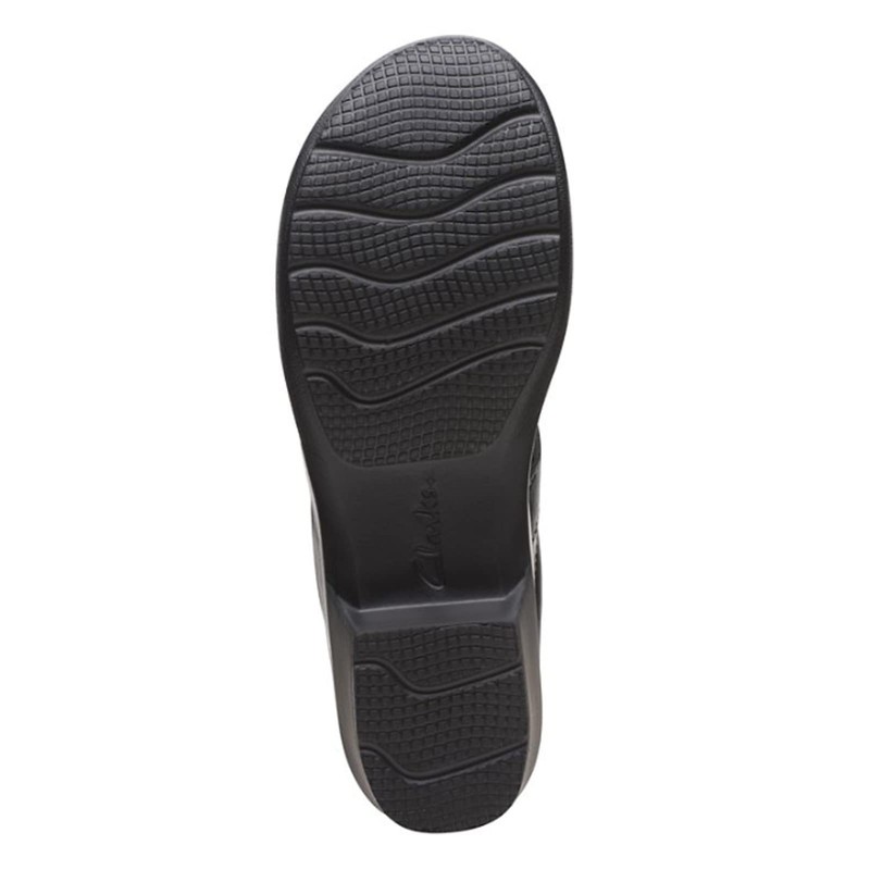 Clarks Women's Angie Mist Mule, Black, 9