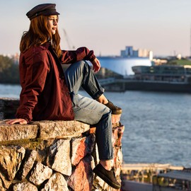 HAMMABURG Elbsegler Hat Blue for Men | Traditional Captain's Hat with Lining | Sailor Hat Made of Cloth | Sizes 53 cm - 61 cm | Peaked Cap with Cord, Short Visor and Black Buttons, Dark Blue