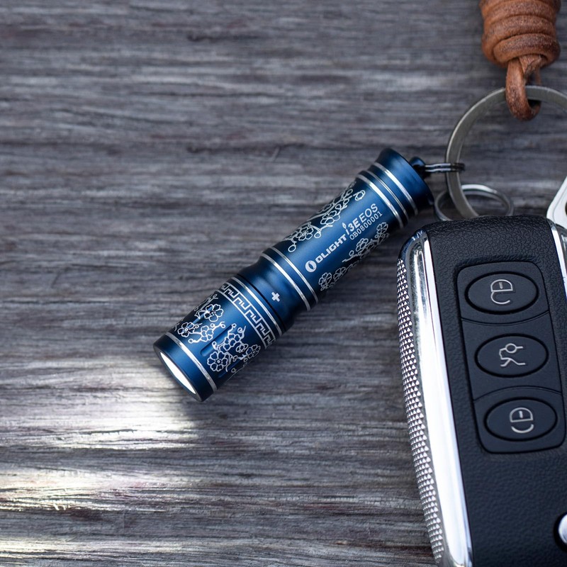 OLIGHT i3E EOS PMMA TIR Lens AAA EDC Flashlight 90