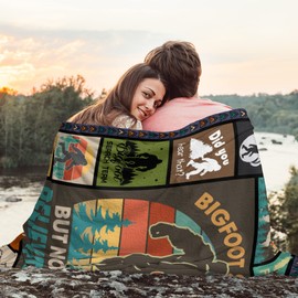 Hocgiwd Bigfoot Gifts, Sasquatch Gifts, Big Foot Sasquatch Gifts, Bigfoot Gift for Men Women, Birthday Gift for Sasquatch Lovers, Big Foot Gifts Blanket 50"x40"