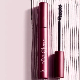 Rímel Farmasi Royal Cherry Collection Negro 8ml