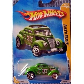 Hot Wheels 2008 New Models Pass 'N Gasser Green 25/40 1:64 Maßstab