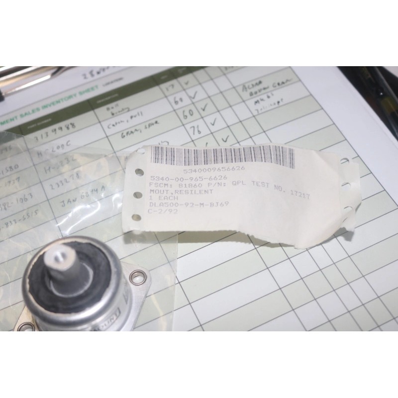 NOS Barry isolation vibration mount PN L44-BA-3 MS91527-1AAH 1.812 x