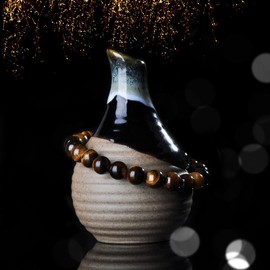 Unendlich U Cool Unisex Buddha Bracelet 9 mm Energy Stone Beads Prayer Mala Stretch Energy Bracelet Brown / White / Black (Lava Stone), Copper