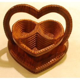 PKDBC Wooden Compartment Spring Basket (12 Inch, Heart Shape 3 Compartments)