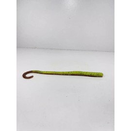 Dead Set Bassin Worms 10 Hand Poured 5.5” Finesse Hook Tail Plastic Worms. “Green Camo”