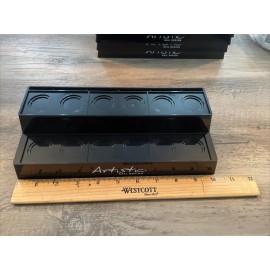 Artistic Nail Design  Display