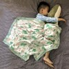 肌にやさしいやわらかいガーゼのベビーブランケット、4層の竹綿の赤ちゃんおくるみ、70％の竹綿30％、男の子と女の子の保育園用のナップキルト、実用的なサイズ110cm * 115cm（花の熊）