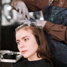 SNAILGARDEN 47 Piece Hair Dye Set Hair Dyeing Accessories, Hair Colouring Kit with Hair Dye Paper Dye Bowls Dye Brushes Ear Protection Gloves Hair Dye Cape Hair Colouring Set for DIY Salon