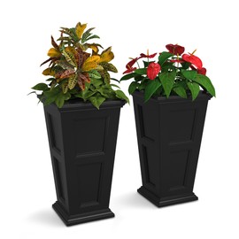 Mayne Fairfield 28in Tall Planter 2Pack - Black - 16in L x 16in W x 28.3in H - Polyethylene - Built-in Water Reservoir (7847-B)