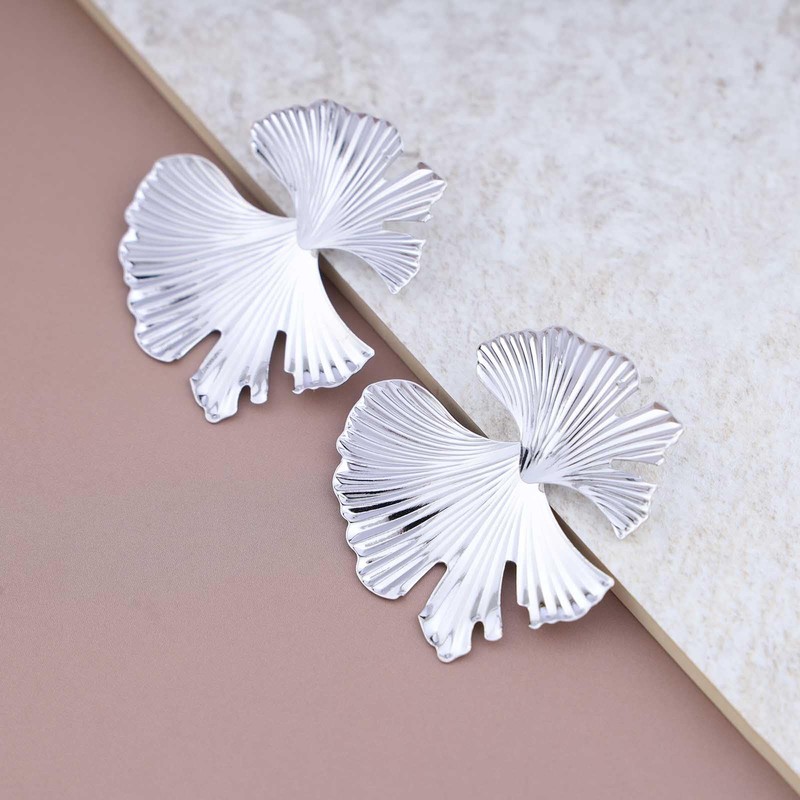 Cybche Hammered Ginkgo Leaf Earrings Large Leaf Stud Earrings Metal