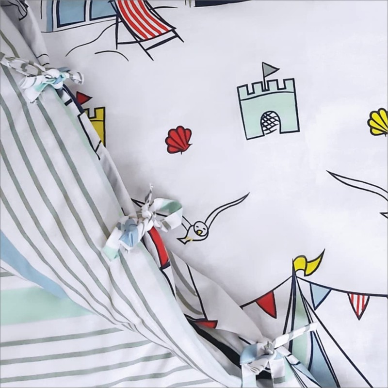 Velosso Nautical Seaside Boats Beach Hut Sail Reversible Duvet Cover