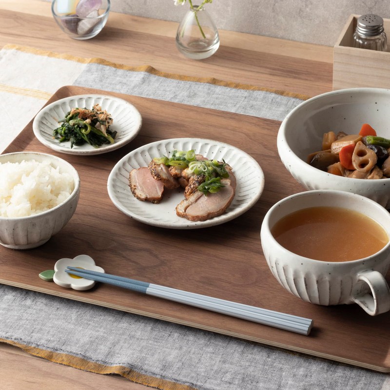 Tatara 030551 Chopsticks Rest, Camellia, Tsubaki Tsubaki, White, Mino Ware,