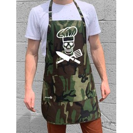 ApronMen - BBQ Grill Apron - Pirate Cook Skull Chef - 1 Size Fits All Chef Apron 4 Utility Pockets, Adjustable Neck and Extra Long Waist Ties - Camo Color
