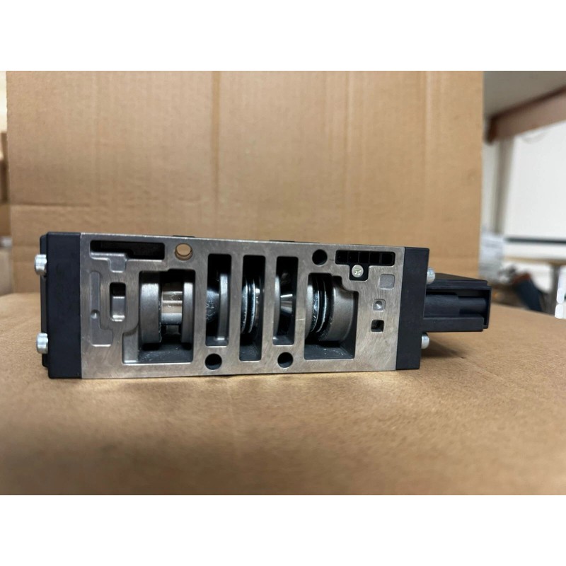 SMC SINGLE ACTING SOLENOID VALVE #VFR5100-3FZ