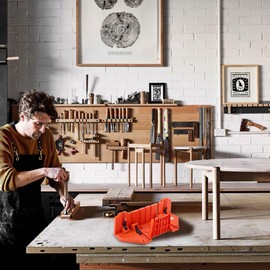 Mitre Box Mitre Box Angle 22.5° 45° 90° Plastic Mitre Gauge Cutting Tool Saw Mitre Box Tool with Clamp for Architectural Work Craftsmen