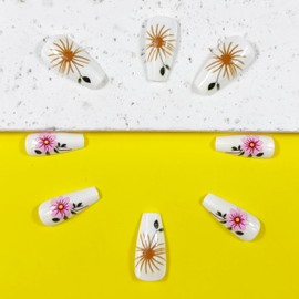 24PCS Spring Nails Coffin Press on Nails Long Fake Nails Pink Flower Daisy Designs Acrylic Nails Nude White False Nails Glossy Full Cover Stick on Nails for Women Floral Nails