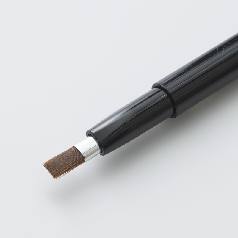 Kai Corporation Cosmetics Sliding Lip Brush, Flat Tip, 1 Piece