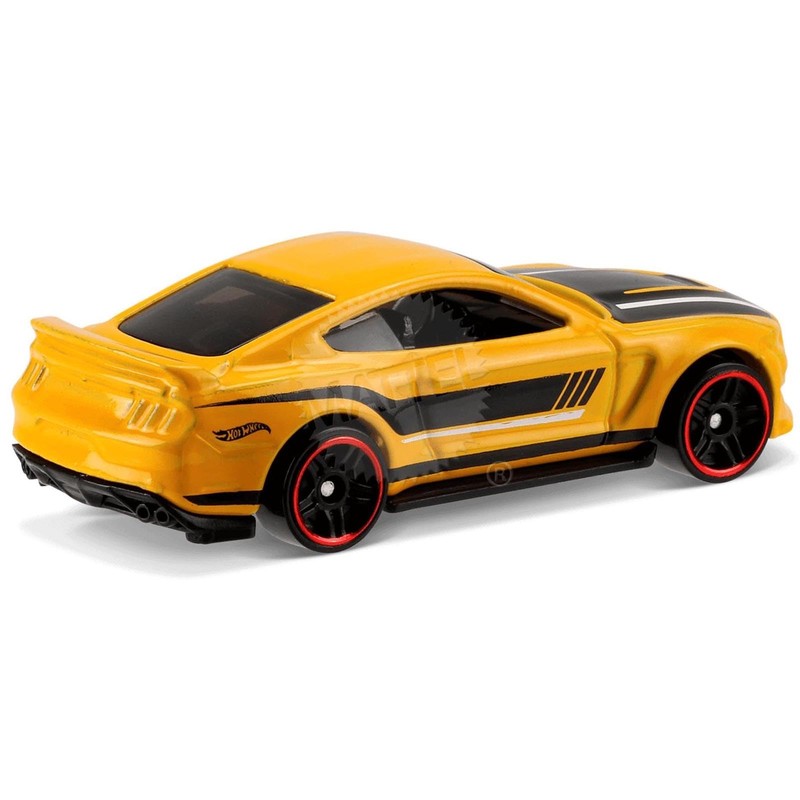 Hot Wheels 2017 Muscle Mania Ford Shelby GT350R 311/365, Yellow