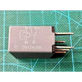Tyco VJ28-95F24-Z05 12VDC SPDT 20A Relay, 5-pin Automotive/RV, VJ28-95F24