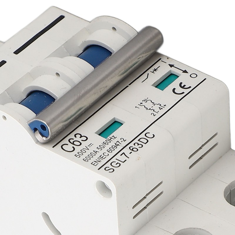 DC500V 2P Miniature DC Circuit Breaker Short Circuit Overload Protection
