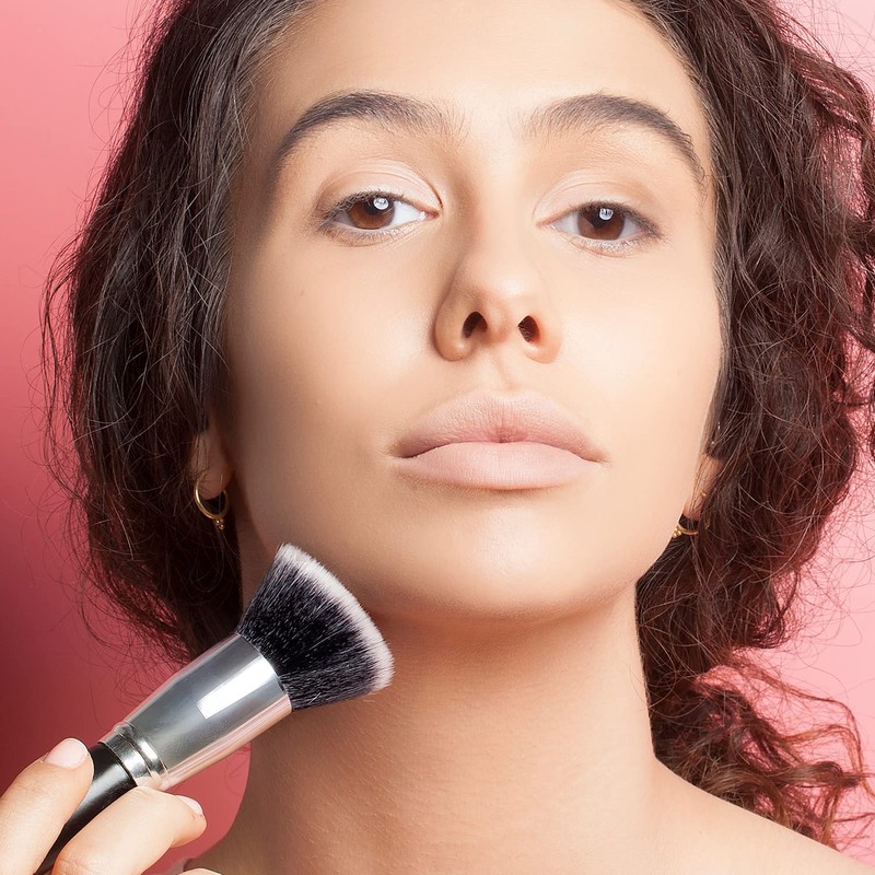 Beter Kabuki Brush 1 Piece