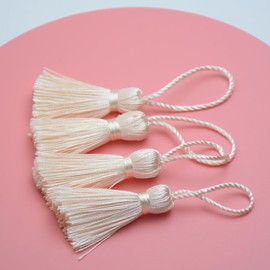 Makhry - 20 mini borlas de seda sedosa hechas a mano de 4.3 pulgadas con lazo de cordón de 2 pulgadas y pequeño nudo chino para arete, recuerdos, marcadores, accesorios de manualidades, etiquetas (#11