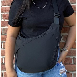 Hip Hugger Unisex Iris Bag (#8082)  - Adjustable Strap and Modern Design:_Black