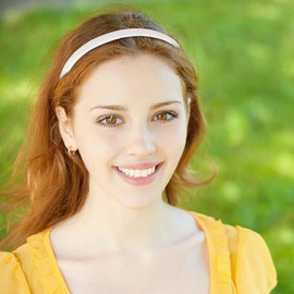 Lawie 20 Pack Plain Blank 1CM Slim Thin Hard White Plastic Headbands with Teeth 10MM Skinny Hairband Elastic Hair Hoop Holder Clasp Tiara Crown Base Headpiece Crafting DIY Accessories for Women Girls