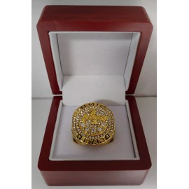 Kobe Bryant - Los Angeles Lakers Commemorative Ring With Wooden Display Box
