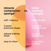Real Techniques, Esponja Miracle Complexion con Estuche de Viaje, Esponja