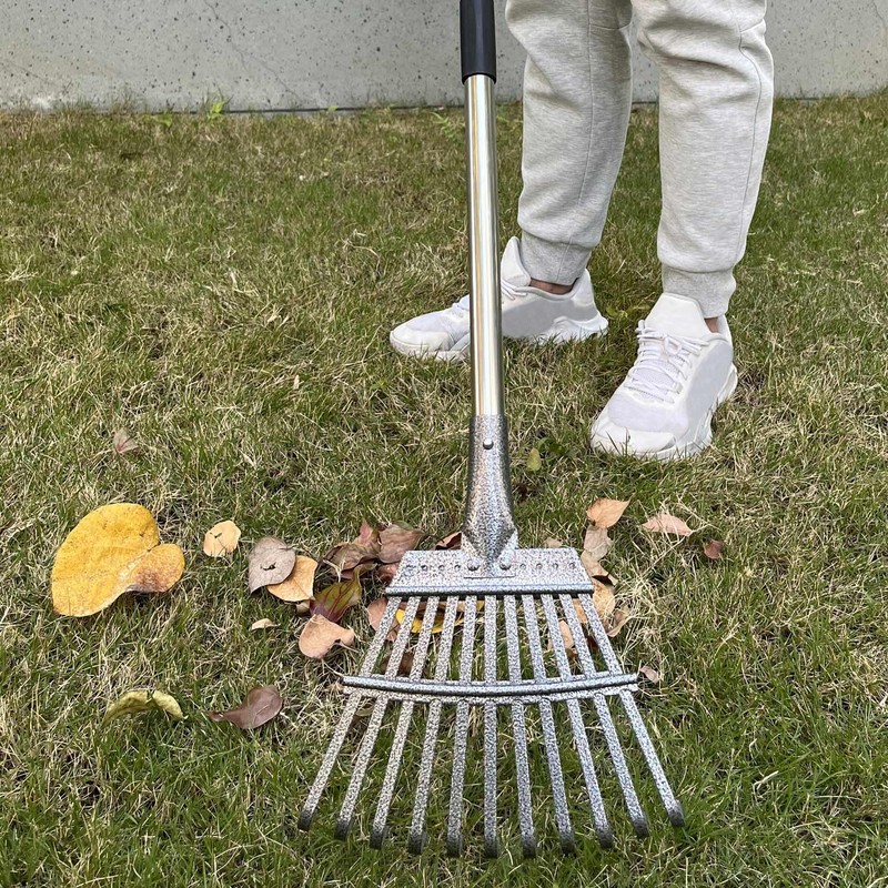 Small Leaf Rake with 11 Metal Tines, 33-68 Inch Rake