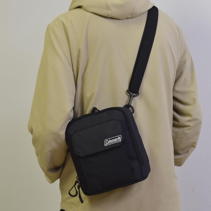 Etsumi & Coleman VCO-8776 Camera Bag, Coleman Square Shoulder Bag,