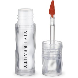 Tinta 3 en 1 Velvet Blush Liquid Powder Cherry, con fórmula aterciopelada y humectante de larga duración adicionada con vitamina E