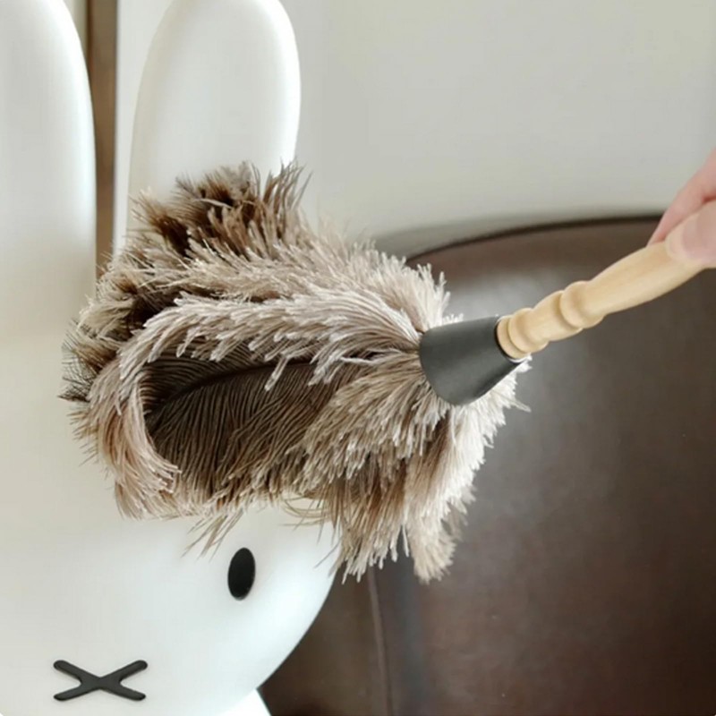 Ostrich Feather Duster 35 cm Ostrich Duster with Wooden Handle