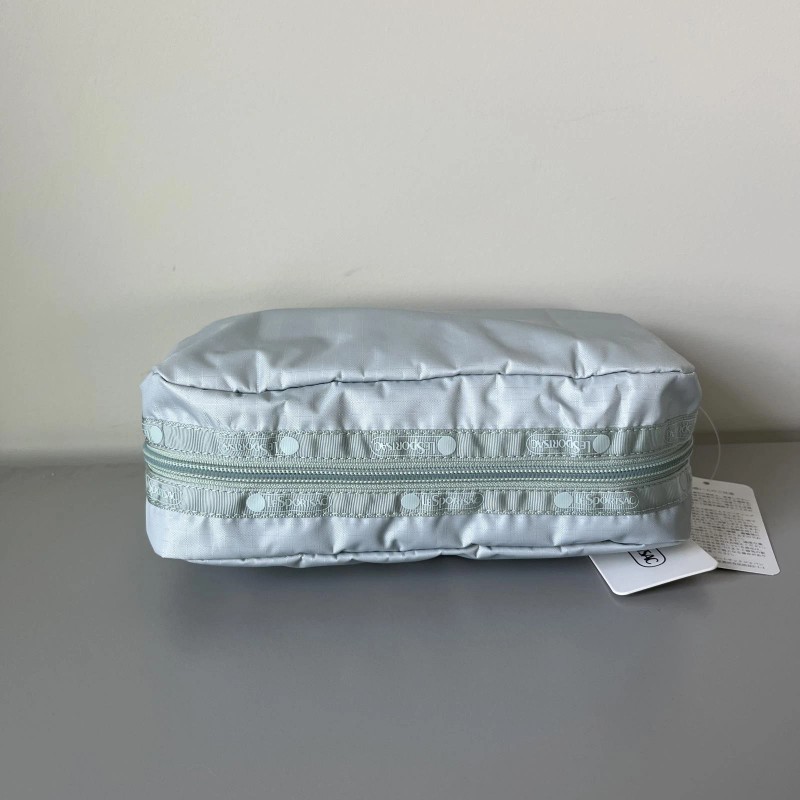 Lesportsac Extra Large Rectangular Cosmetic Bag NWT