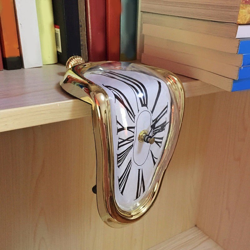 Melting Clock Plastic Retro Decorative Electroplated Metal Paint Desk Table