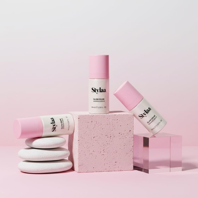 Stylaa Glow On Me Shimmer Gloss, Anti Frizz Shine Serum