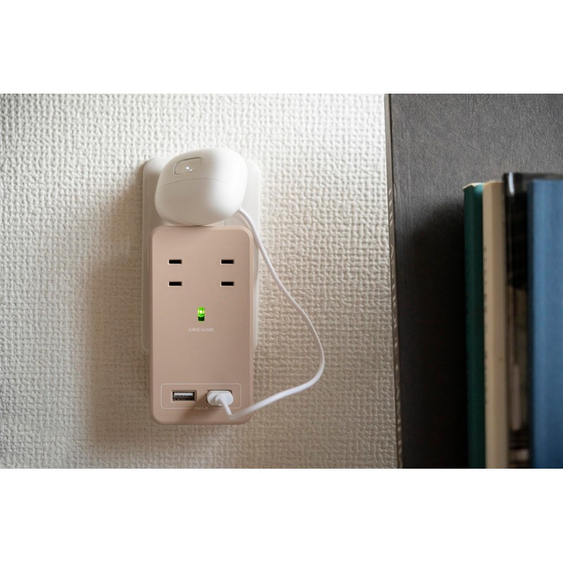 Fargo SATI COLOR CT221BE Wall Mounted Power Strip with Smartphone