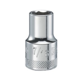 DEWALT 1/2" 6 PT Standard Socket 7/16