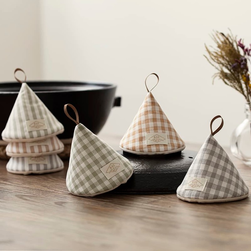 &NE NHK-225-NCGR Triangular Pot Holder, Natural Check Green, Pot Mittens,