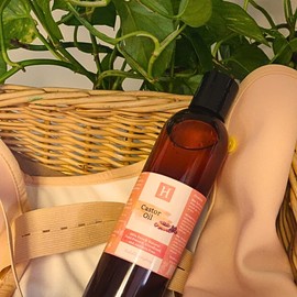 Castor Oil Compress Kit -Reusable Machine Washable, Soft -Pure Cotton Includes a Bottle of Castor Oil Stomach wrap by HalalEveryDay Liver kit