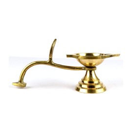 ASHIRWAD Brass Oil/Ghee Aarti Jyot Diya Lamp Arti for Puja Heavy One with Handle (1.5 Inch)