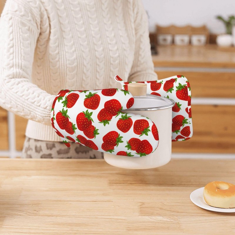 Silicone Oven Mitts and Pot Holders Sets, Home Cute Strawberry