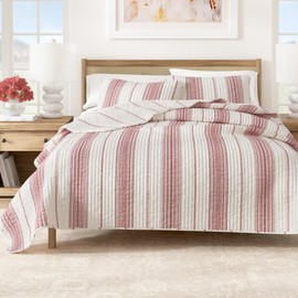 Great Bay Home Full/Queen Reversible Quilt Bedding Set - All Season, Modern, Lightweight Bedspreads - Red Striped Coverlets (Includes 1 Quilt, 2 Pillow Shams)
