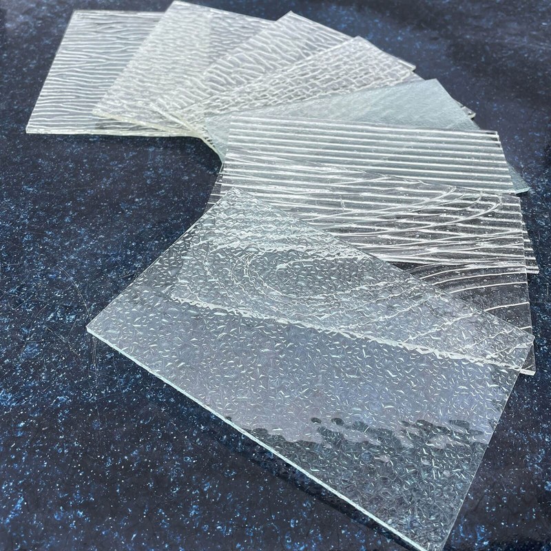 LITMIND 8 Sheets Textured Clear Stained Glass Pack – 4