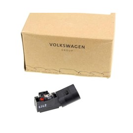 GTV PROJECT Original Micro Switch, Compatible with VW Polo 9N + VW Jetta (A5 1K), Tailgate Opener, Black, Push Button, Manual/Operating Mode